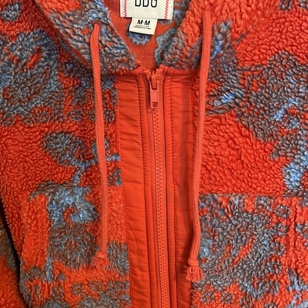 Women’s Urban Outfitters Zip Up Fleece Hooded Sweatshirt. - Picture 5 of 10
